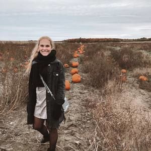 Meet your Posher, Maria-kim